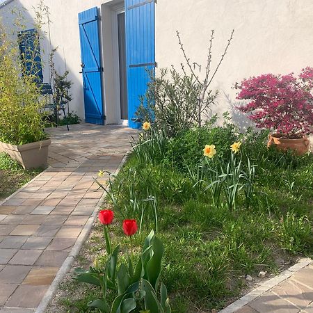 Maisonnette De Jardin Marseille Bagian luar foto